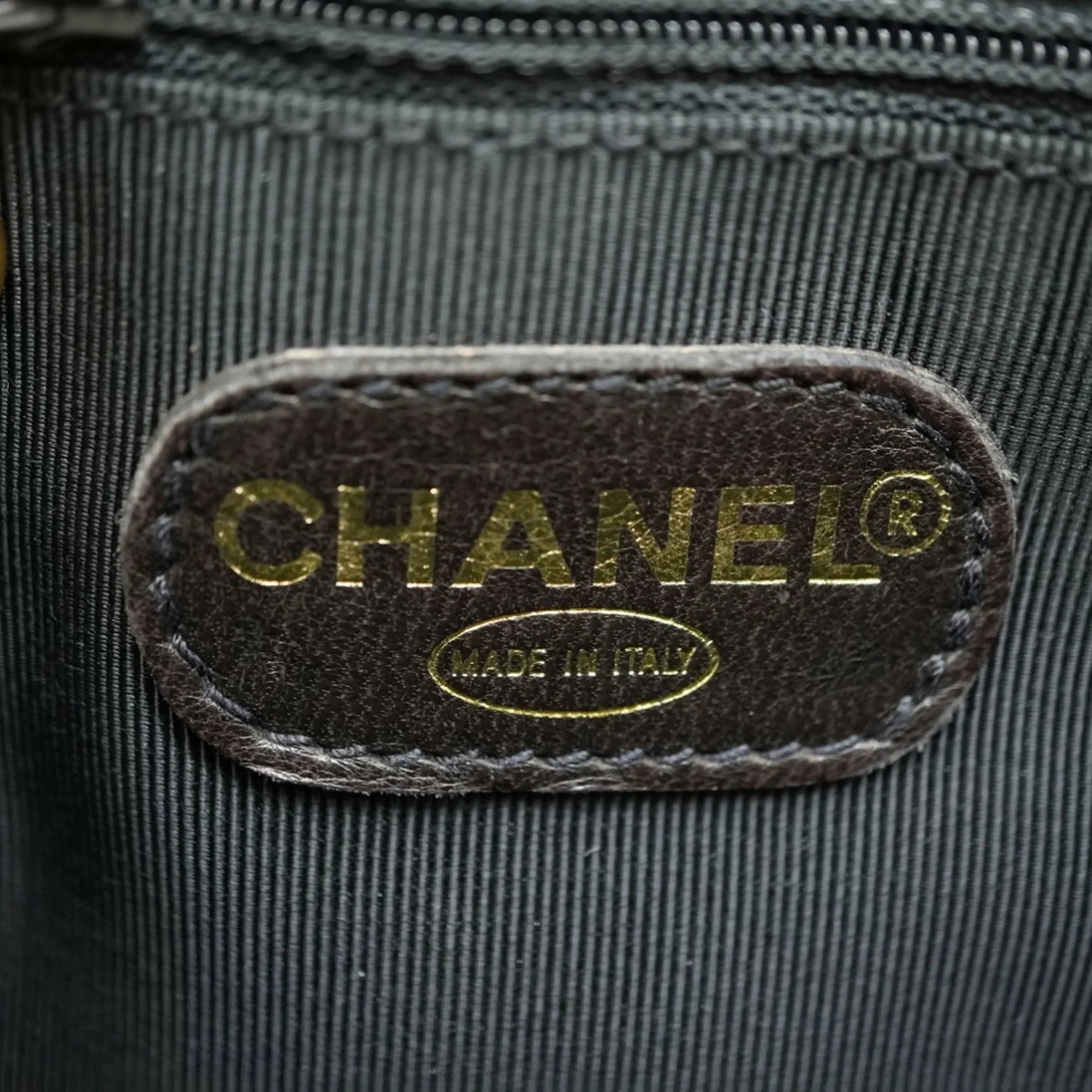 Pre-Owned Chanel W Face Chain Shoulder Bag Caviar Skin Black (Fair)